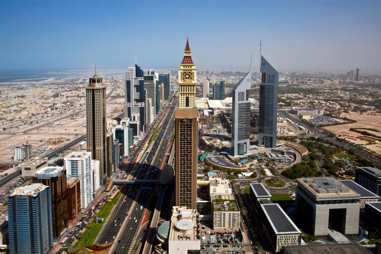 The Tower Plaza Hotel Dubaj Exteriér fotografie